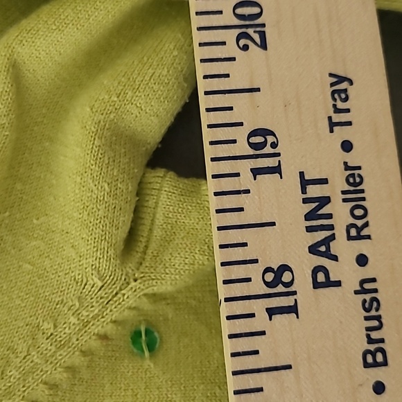 INTUITIONS Green Button Down Sequin Front Cardigan - Size Medium - Picture 9 of 10